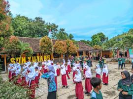 Senam Pagi, Cara SDN Yuyang Botodayaan Tanamkan Hidup Sehat