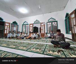 Jamaah Masjid Al Mutaqin Kembang Antusias Ikuti Kajian Bersama Tim Safari Kalurahan Botodayaan